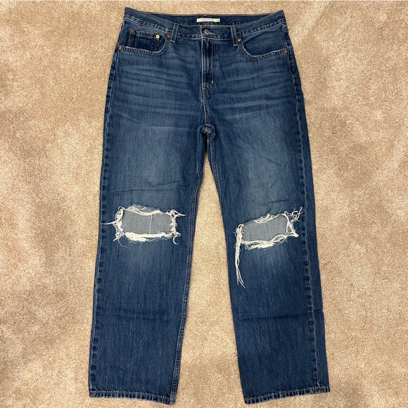 Levi's Low Pro Straight Jeans with Distressed Details - Picture 1 of 6
